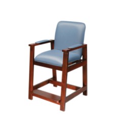 Hip-high Chair 24" W x 41" H x 23.5" Depth