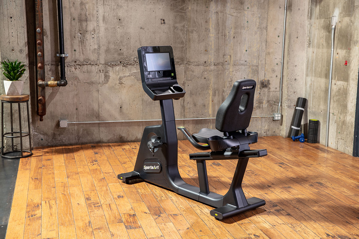 SportsArt C574R Elite Recumbent Cycle 13 Senza Touchscreen