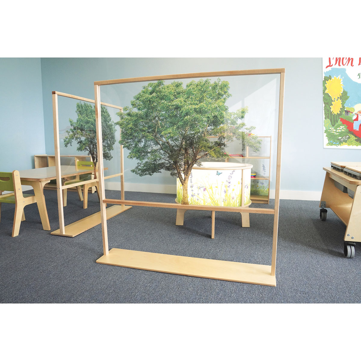 Nature View Floor Standing Partition 25W