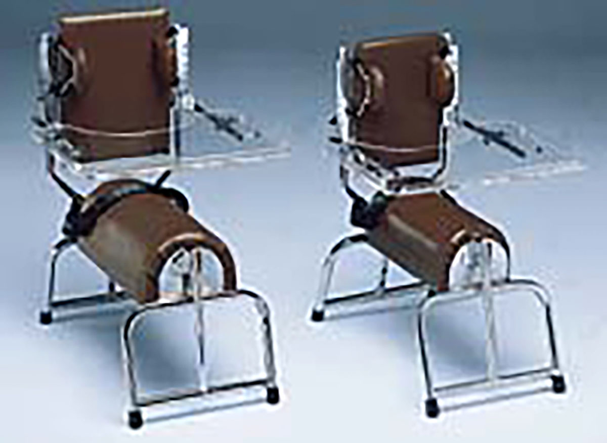 Acrylic tray for roll and multi-use chairs medium