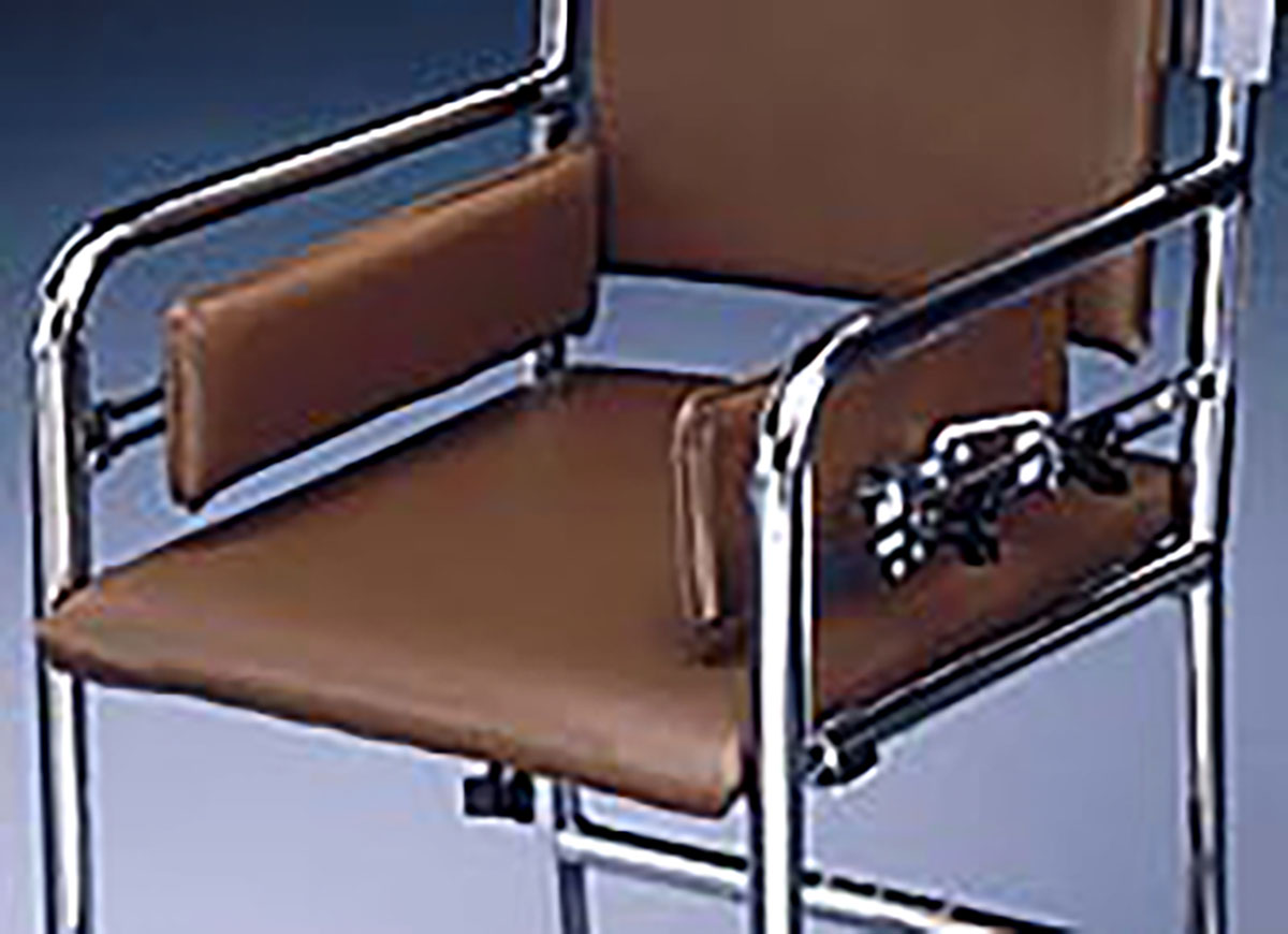 Pelvic supports for deluxe adjustable chair medium