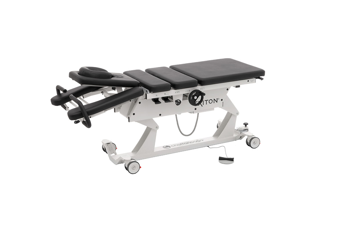 Triton 6M DTS Hi-Lo Traction Table 90.5 x 37 x 31