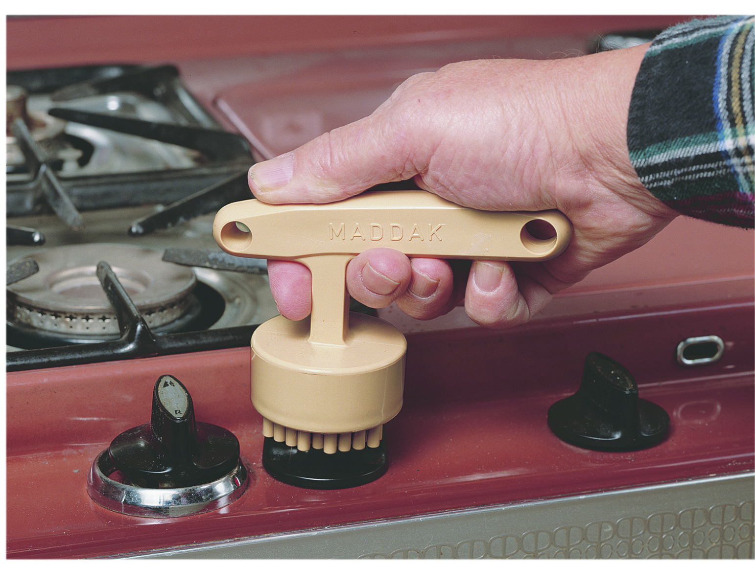 T-handle knob turner