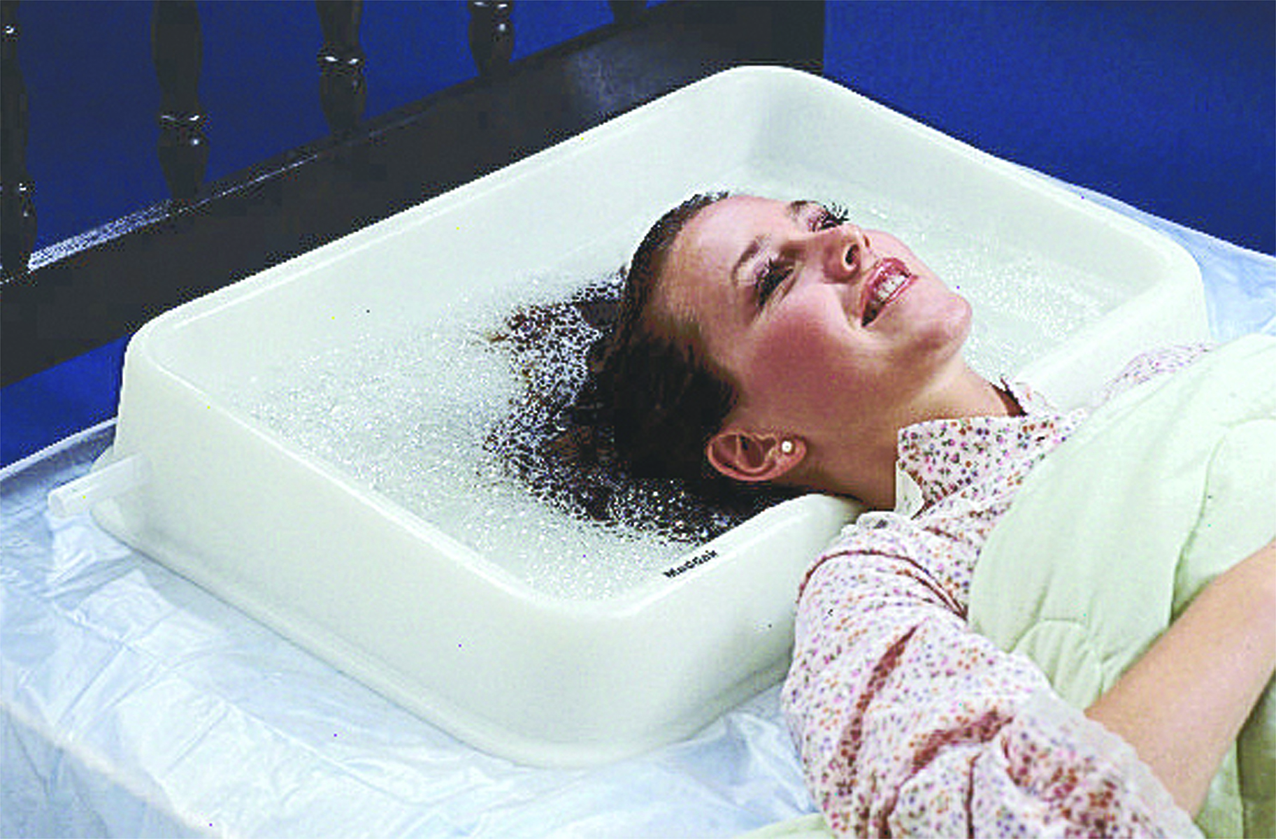 Shampoo rinse basin rigid plastic