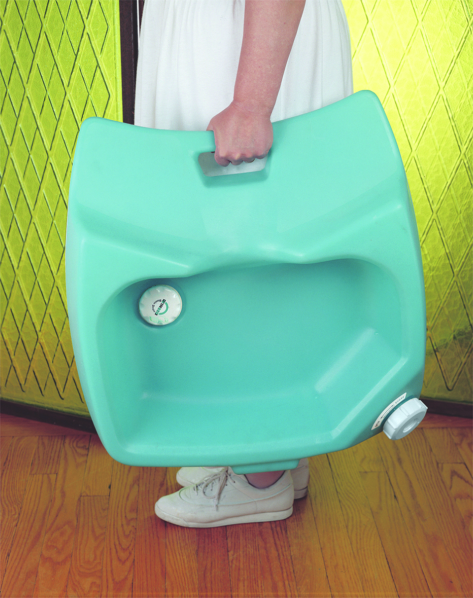 Head washing system